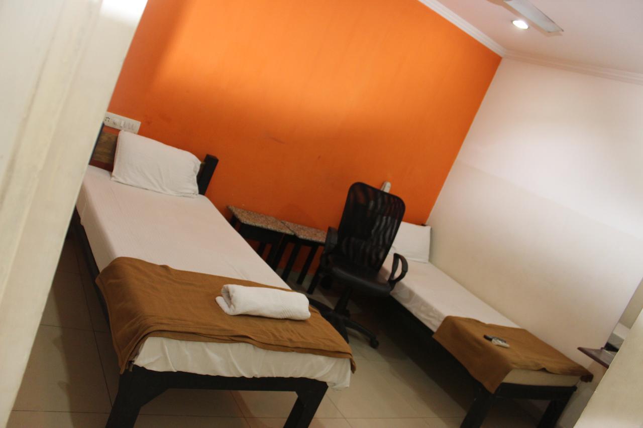 Deccan Comforts Hyderabad Luaran gambar
